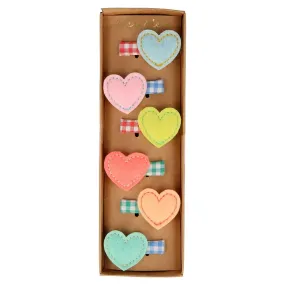Felt heart hair clips